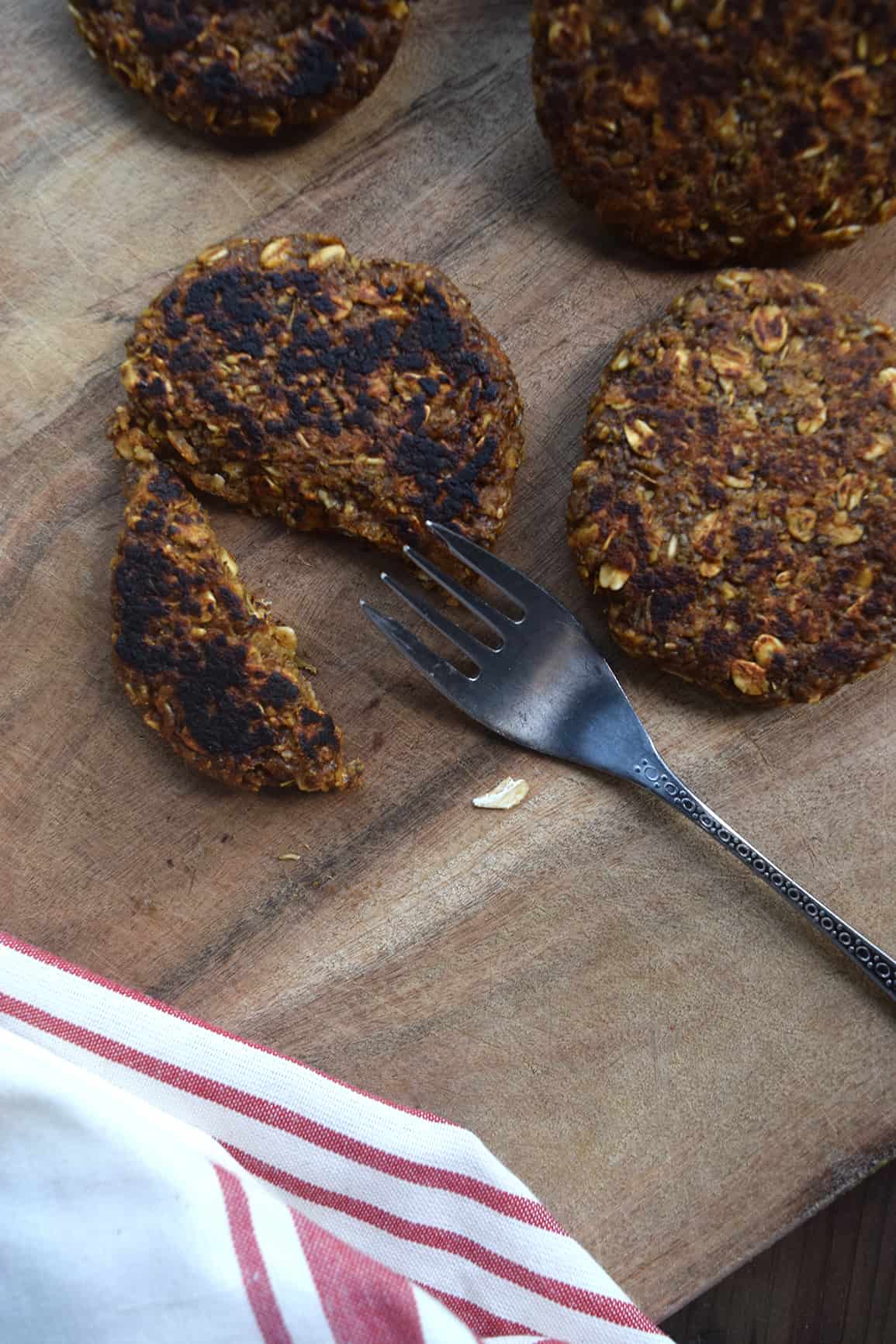 Spicy Vegan Breakfast Sausage Patties