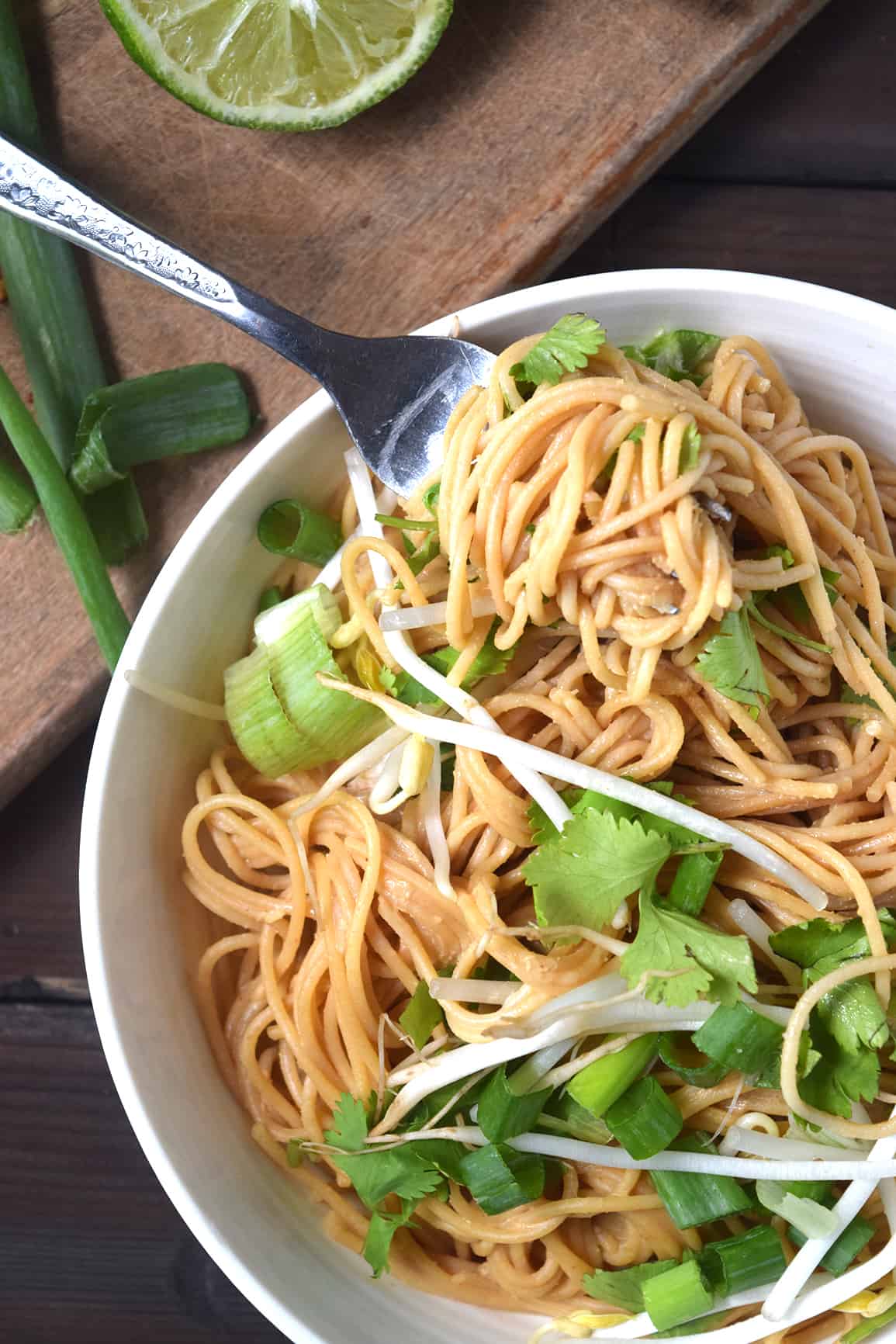 Spicy Thai Peanut Spaghetti