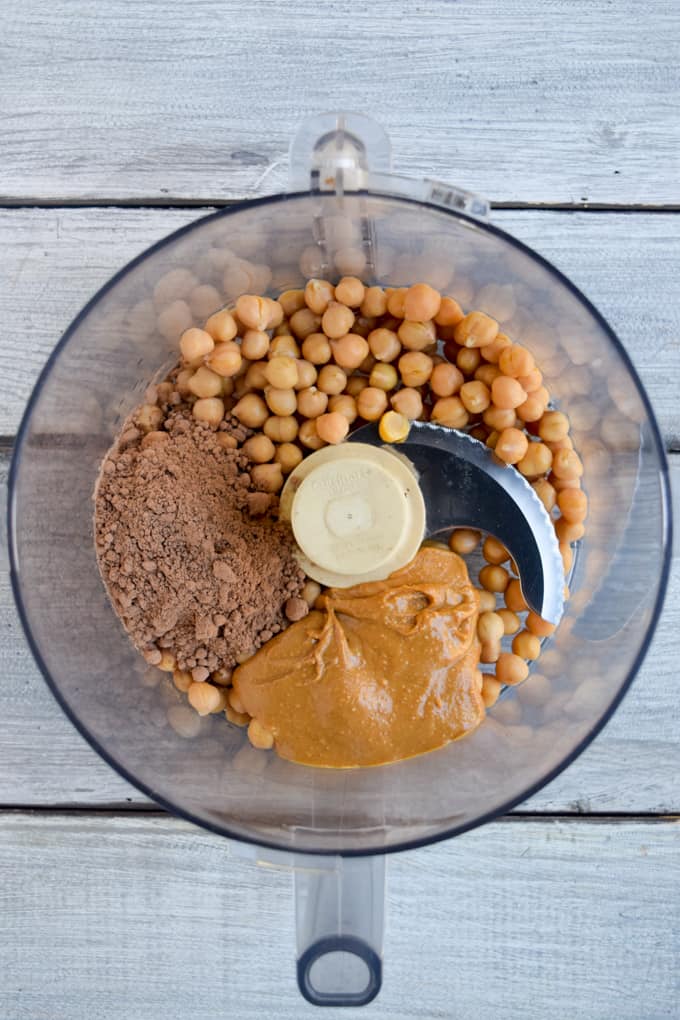 Chocolate Peanut Butter Hummus