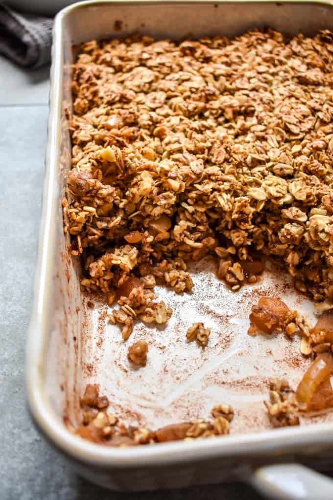 Cinnamon apple oatmeal crumble in baking pan.