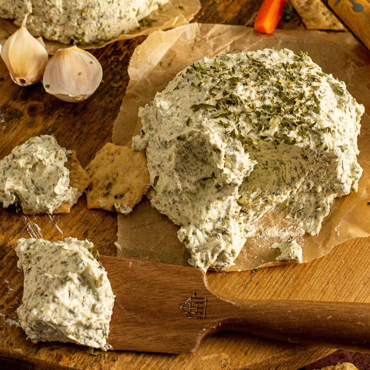 garlic and herb vegan cheese spread