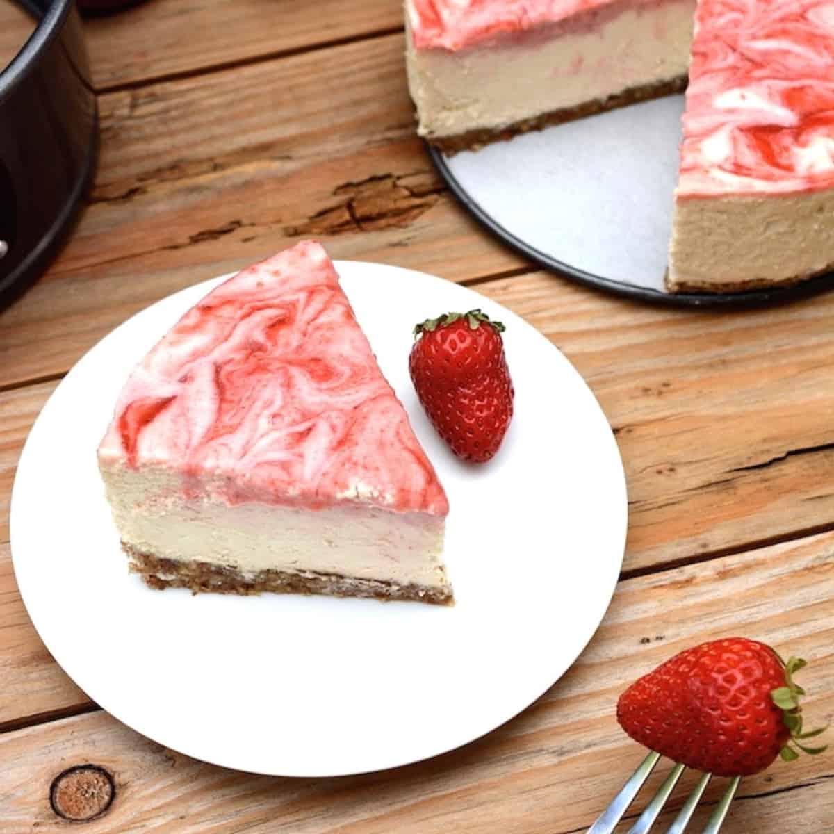 vegan strawberry cheesecake