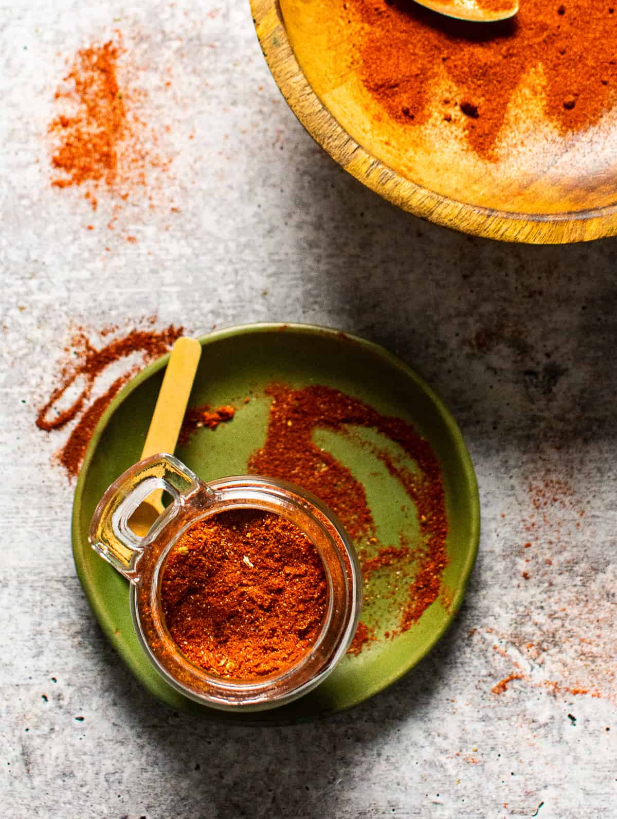chili powder in jar